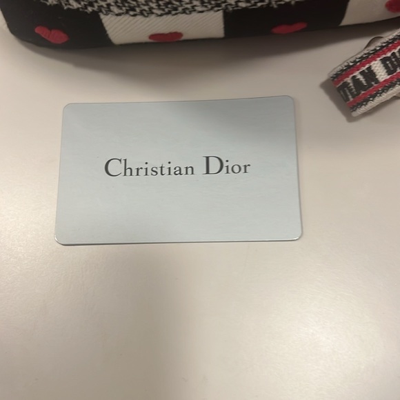 Authentic good condition - Picture 2 of 4